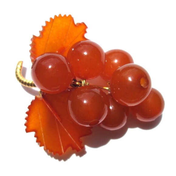✨🍇🧡 Vintage Amber Bunch of Grapes Brooch - Picture 1 of 12